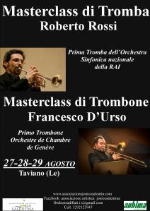 La Città di Taviano è lieta di ospitare due artisti di fama internazionale per una doppia masterclass di tromba e trombone che si terrà nel Mese di Agosto dal 27 al 29 . La Masterclass si concluderà con un pubblico concerto dei Maestri accompagnati dall'Orchestra di Fiati Jonico salentina diretta per l'occasione dal maestro Diego Gira.
A presentare la serata sarà Roberta Santoro
